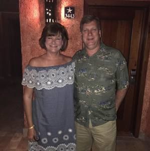 Meet your Posher, Dana